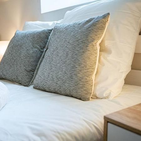New Place Gramont-Proche Chateau Apartment Pau Luaran gambar