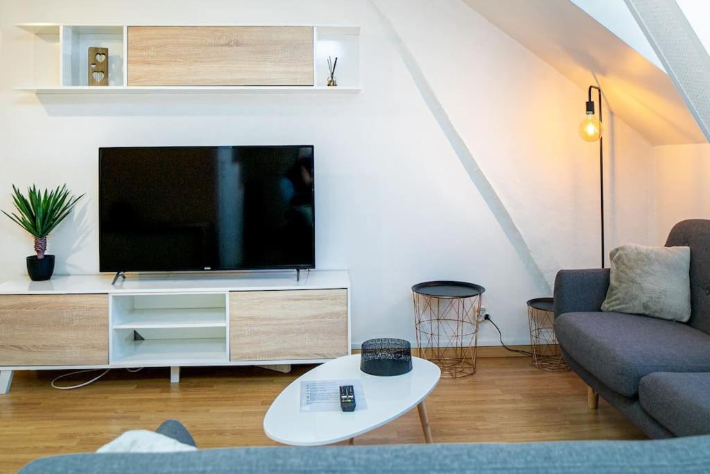 New Place Gramont-Proche Chateau Apartment Pau Luaran gambar